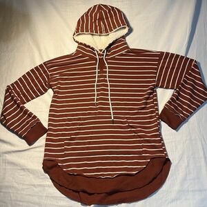 Maurices red/orange striped sherpa hood hoodie Small Soft